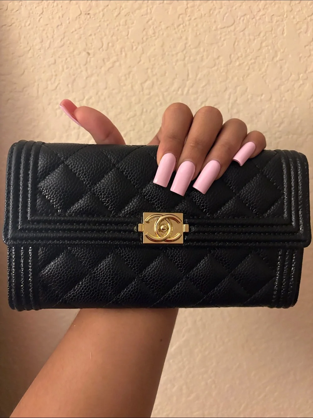 CHANEL 😍 Black Quilted Caviar Wallet with Gold CC Lock